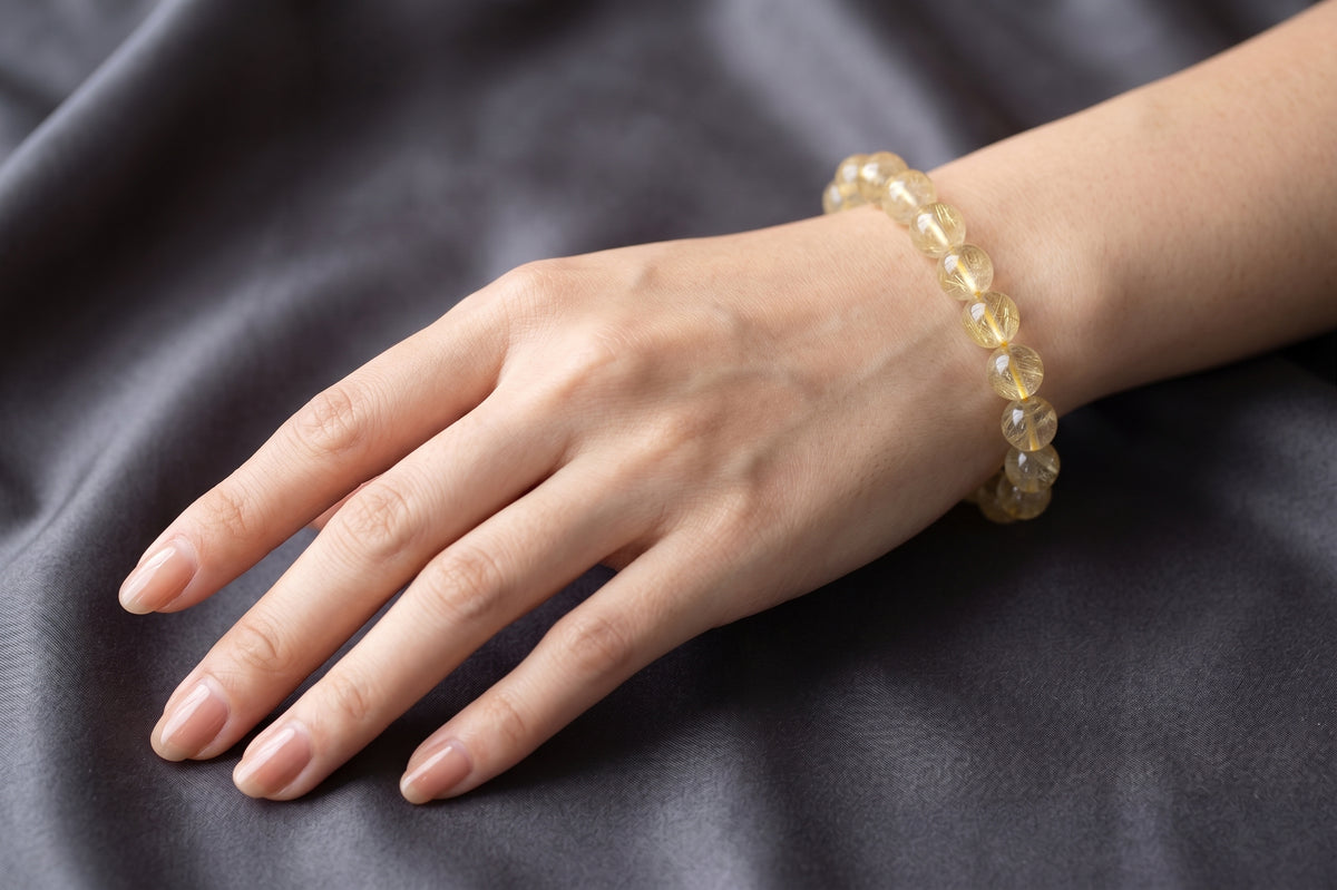yudi-designs-gold-1